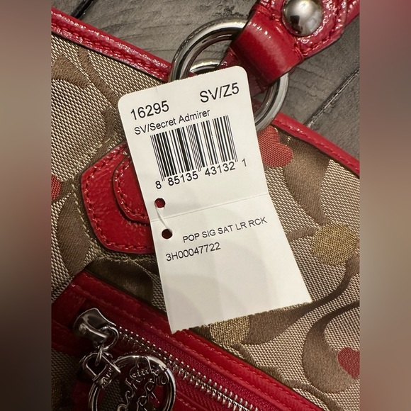 NWT Coach Poppy Secret Admirer Heart Large Satchel - Picture 3 of 5